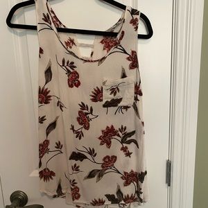 Dex floral tank. Med